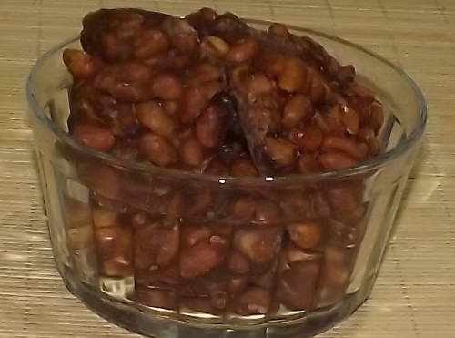 pe de moleque tradicional